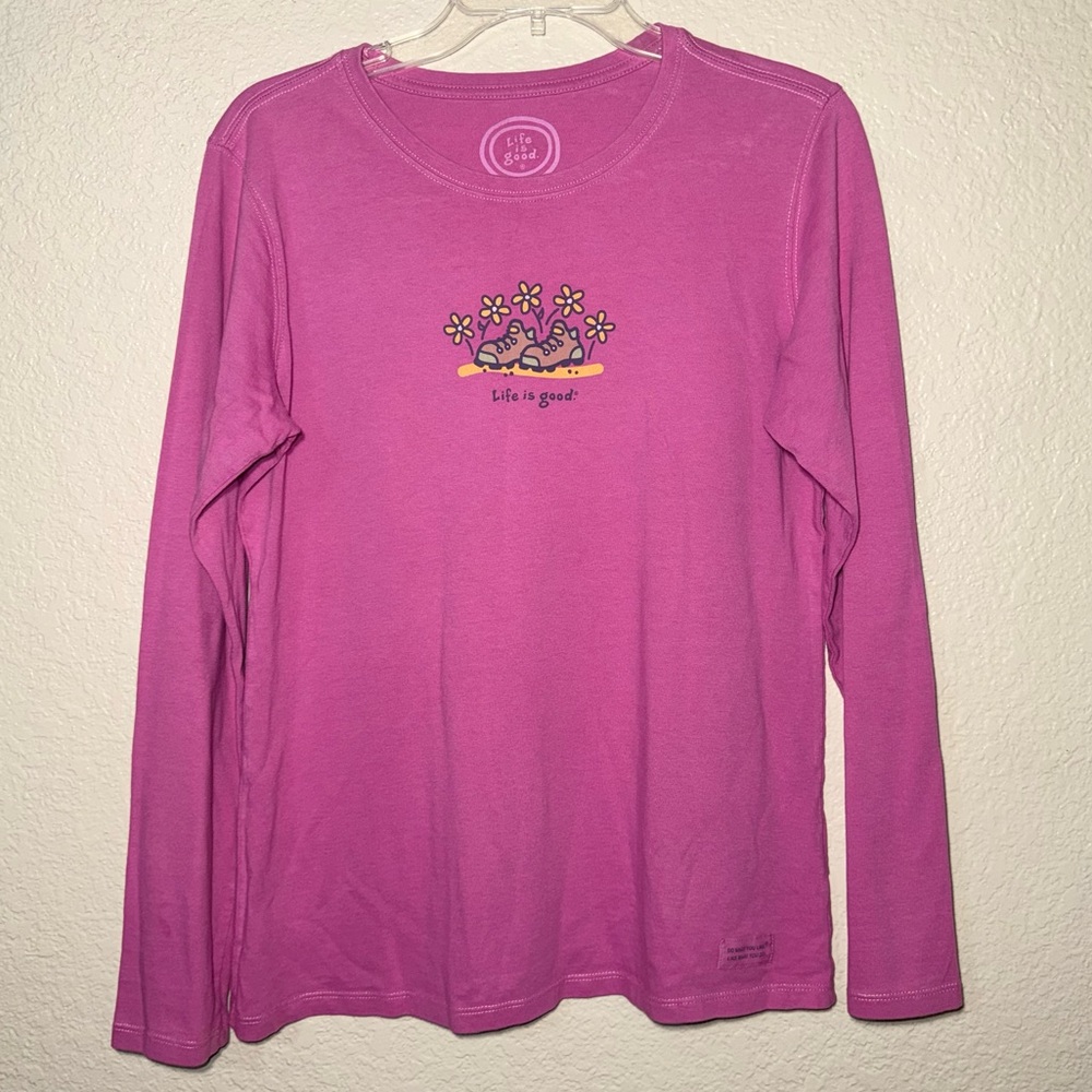 Life Is Good Crusher Tee Women’s M Pink Hiking Daisy Cottagecore Casual